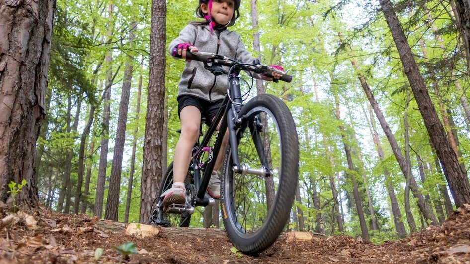 Biken im 3Eiben Kids Bike Park | © 3Eiben Kids Bike Park