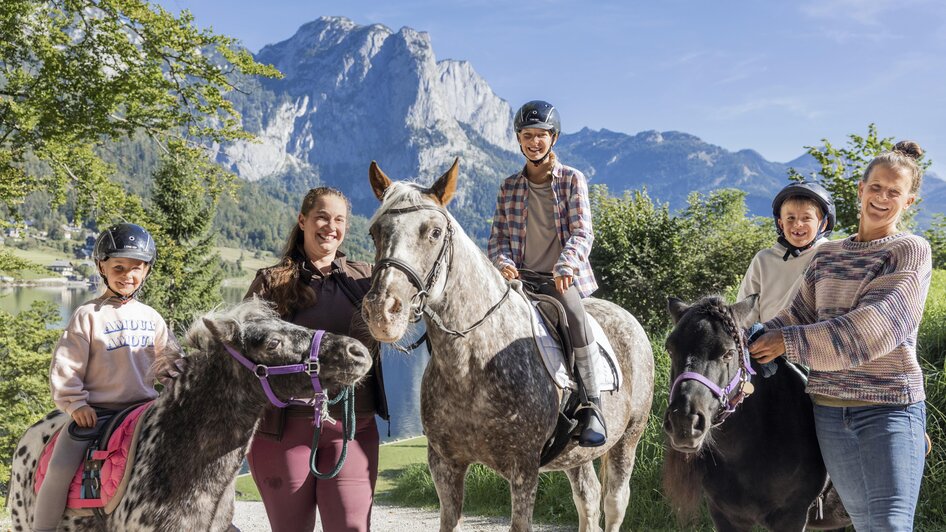 Ponyabenteuer und Reiten im Narzissendorf Zloam (1 | © www.zloam.at