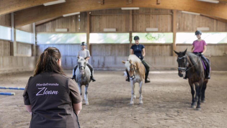 Reitabenteuer Reithalle Narzissendorf Zloam (3) | © www.zloam.at