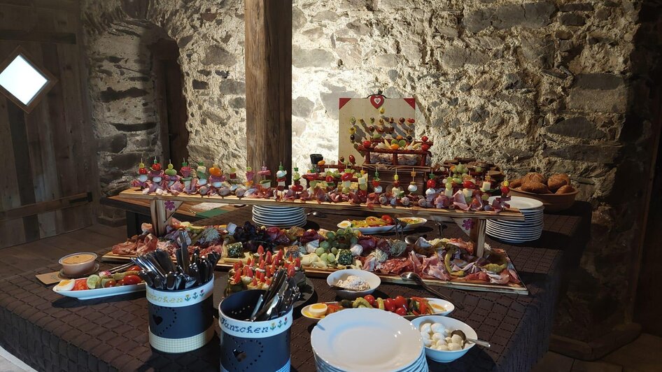 Buffet komplette Ansicht | © Erwin Troger