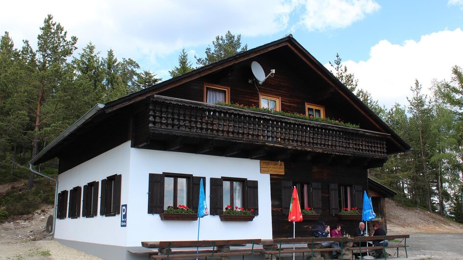 Arzberghütte_Hütte von außen_Oststeiermark | © Arzberghütte