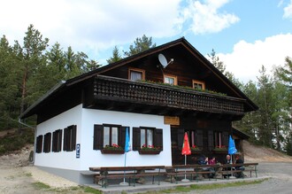 Arzbergcottage_cottage from outside_Eastern Styria | © Arzberghütte