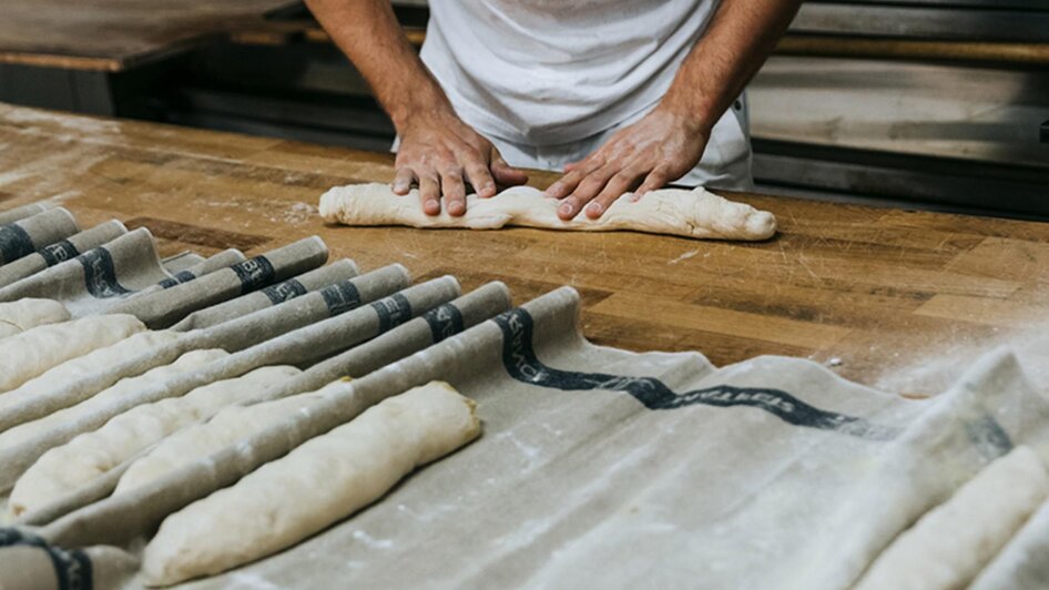 Bäckerei Sorger - Handarbeit in der Backstube | © Sorger - Lupi Spuma