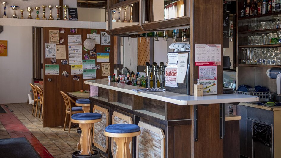 Backhendwirt-Innenbereich1-Murtal-Steiermark | Familie Mutlu | © Familie Mutlu Backhendwirt-Innenbereich1-Murtal-Steiermark | © Familie Mutlu