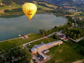 Ballonfesseln_JUFA_Oststeiermark | © Hotel JUFA Stubenbergsee