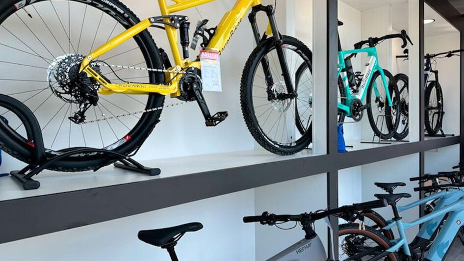 Range of wheels | Philipp Pfingstl, Nico Bauer | © BauerBikes Rädersortiment | © BauerBikes