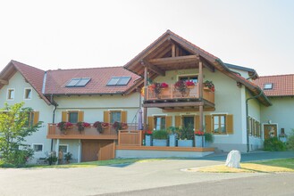 Bauernhof Grasser_Haus_Oststeiermark | © Helmut Schweighofer