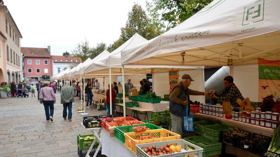 Bauernmarkt_1 | © Stadtgemeinde Fürstenfeld