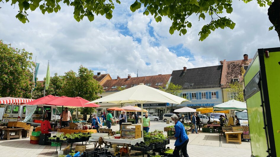 Bauernmarkt_gesamt_Oststeiermark | © Stadtgemeinde Gleisdorf_Tourismusverband Oststeiermark