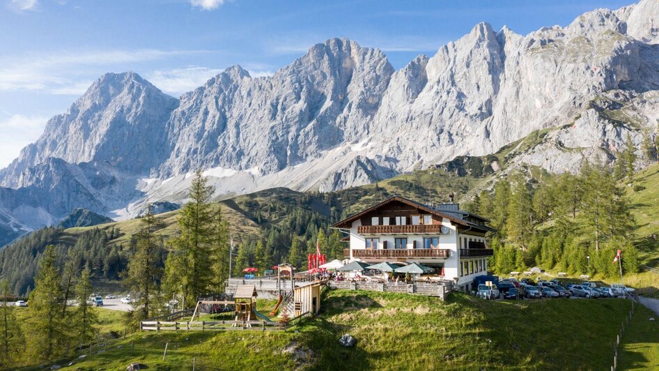 Hotelansicht Sommer | © Berghotel Türlwand  Hotelansicht Sommer | © Berghotel Türlwand