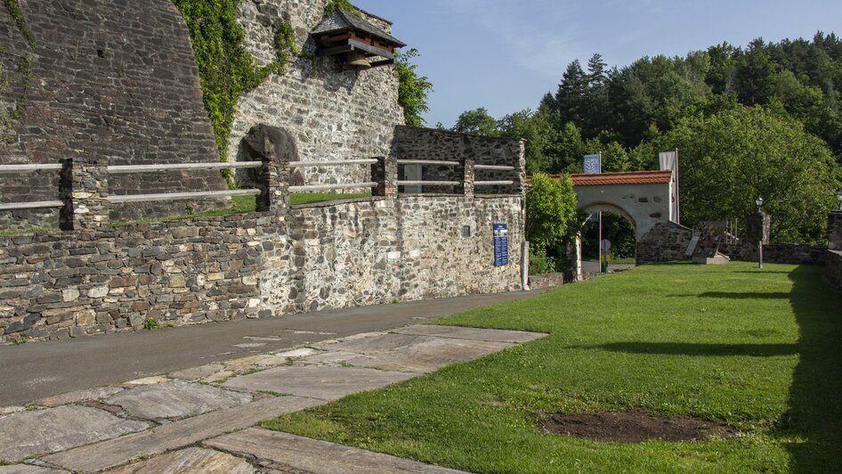 Burgmauern | © Burgmuseum Deutschlandsberg