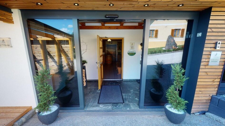 Eingang | Familie Haring | © Buschenschank Pichlippi Eingang | © Buschenschank Pichlippi