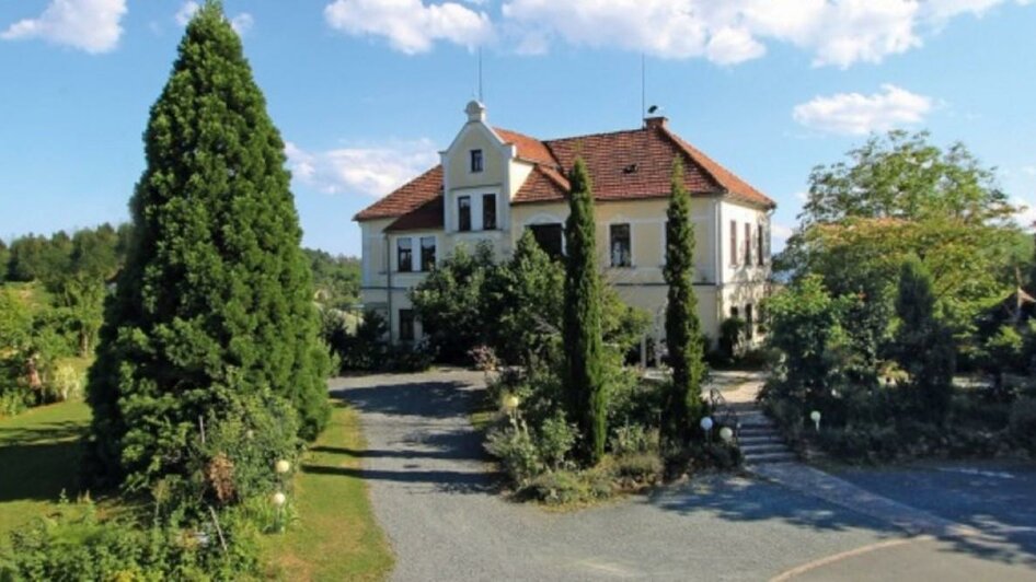 WG & BS Kieslinger Außenanlage | © Weingut Kieslinger