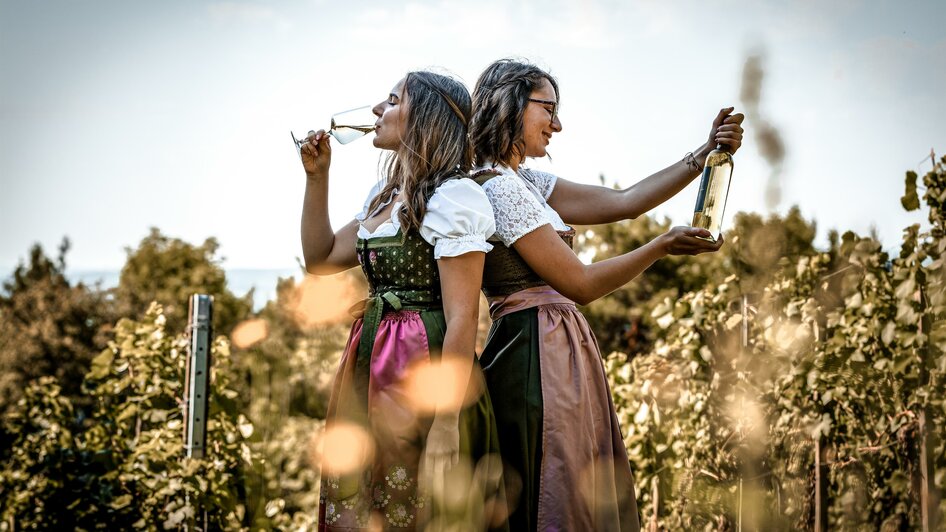 Buschenschank Singer_Wein trinken_Oststeiermark | © Buschenschank Singer