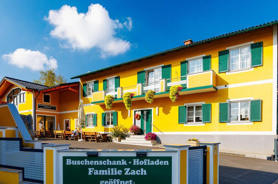Buschenschank Zach Zufahrt | © TV Region Graz-Harry Schiffer Buschenschank Zach - Impression #1 | © TV Region Graz-Harry Schiffer