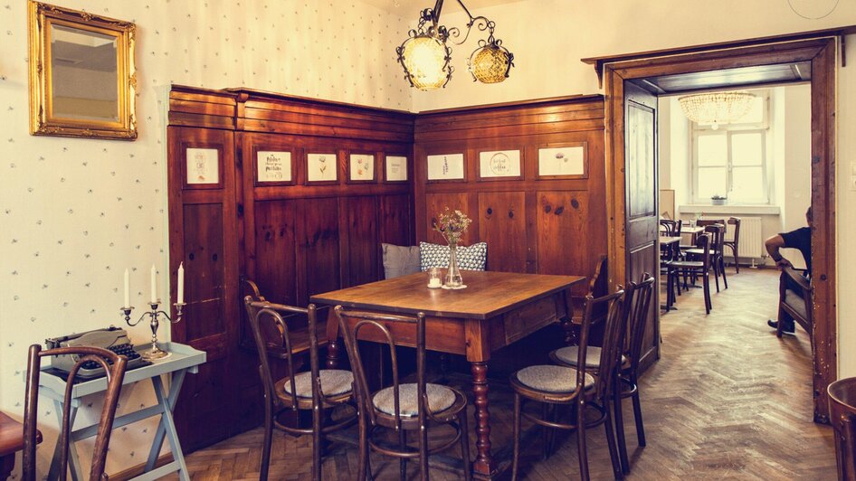 Cafe Fotter - Nostalgisches Interieur | © Cafe Fotter