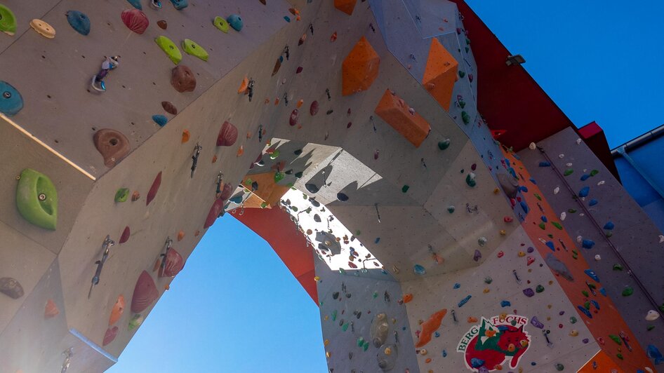 Outdoor-Kletterturm im City Adventure Center Graz | © C-A-C