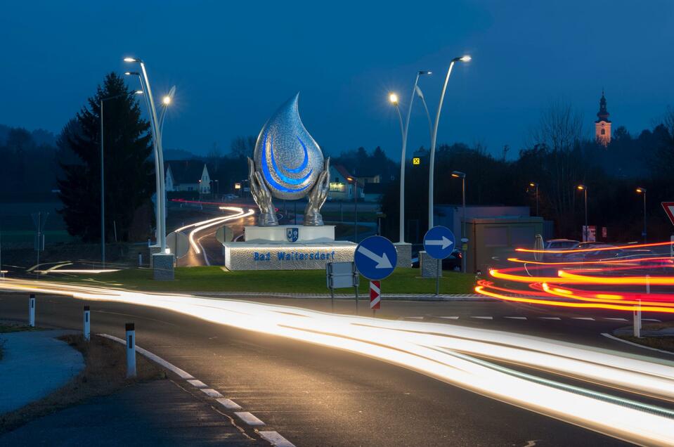 The water drop - roundabout in Bad Waltersdorf - Impression #1 | © Bernhard Bergmann