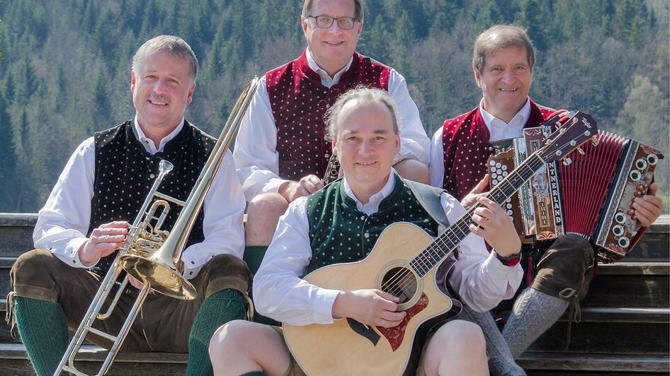 Die Ausseer sitzend | © Karl Grieshofer