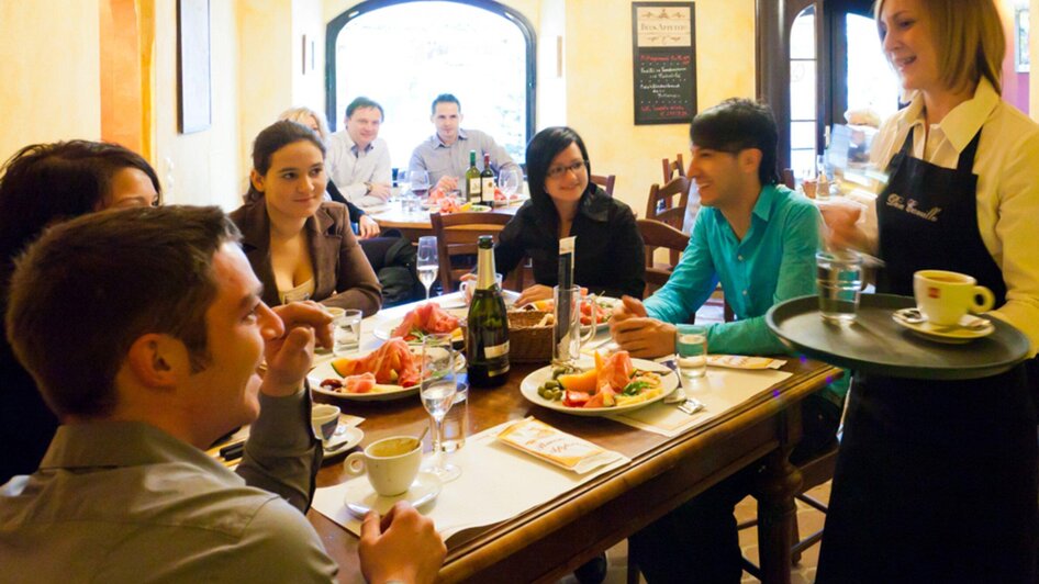 Don Camillo - Geselliges Mittagessen | © Don Camillo