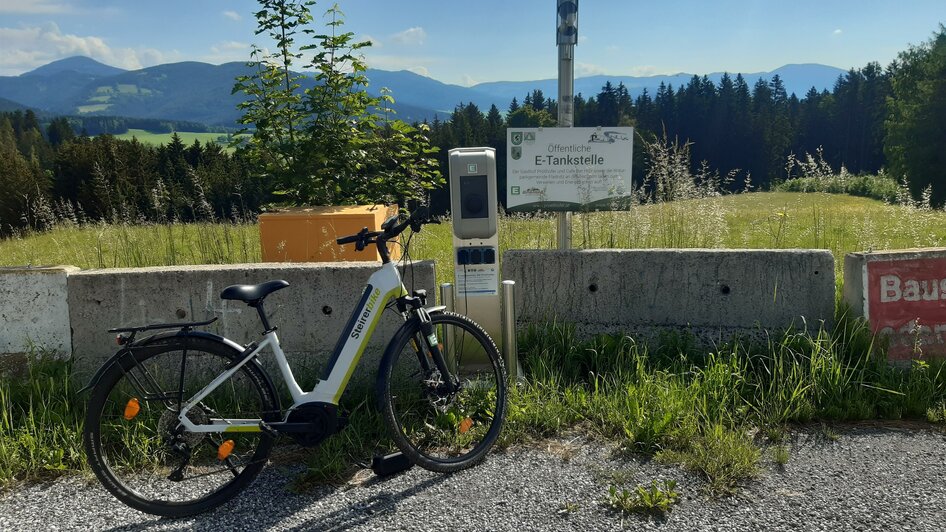 E-Bike Ladestation_Rechberg_Station_Oststeiermark | © Tourismusverband Oststeiermark