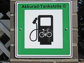 E-bike charging stations_Sign_Eastern Styria | ©  Pixabay