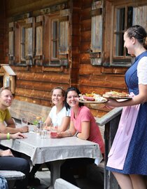 Einkehr bei der Ebenhandlhütte | Hannah Tautscher | © TV Murau, Hannah Tautscher