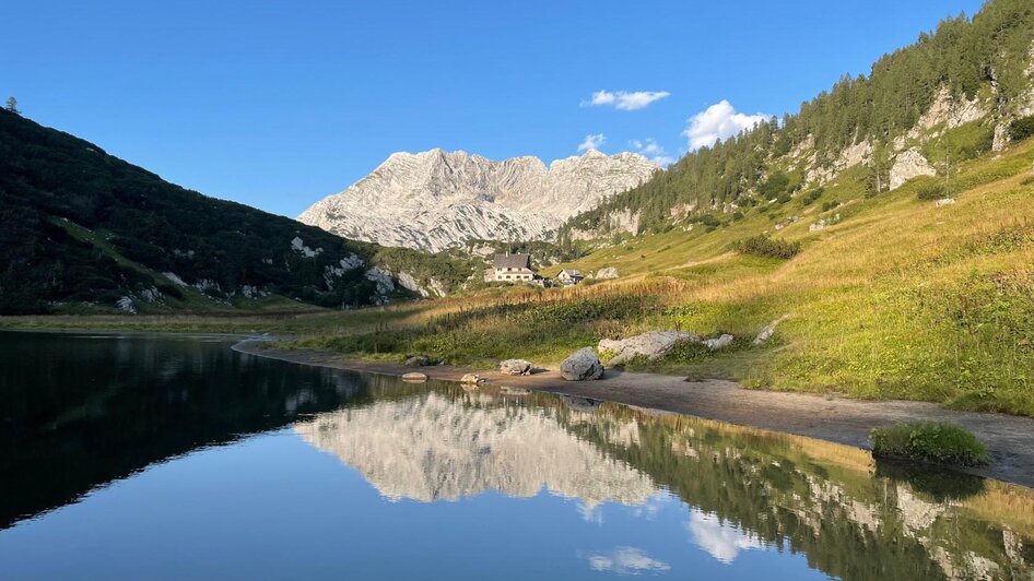 Pühringerhütte, Grundlsee, Hütte mit Elmsee | © Pühringerhütte