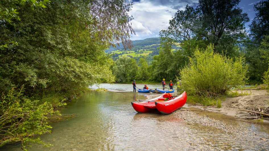 Wandern entlang der Enns | © Helmut Knauß