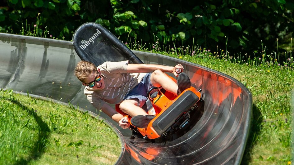 Sommerrodelbahn Koglhof_Fahrt_Oststeiermark | © Sommerrodelbahn Koglhof