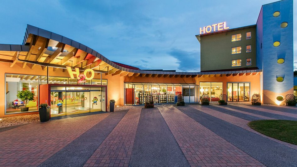 H2O Hotel-Therme-Resort - Aussenansicht | © Eisenberger
