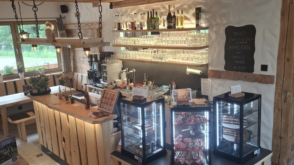 Bar_Forellenzucht Kroisleitner | © Oststeiermark Tourismus Bar_Forellenzucht Kroisleitner | © Oststeiermark Tourismus