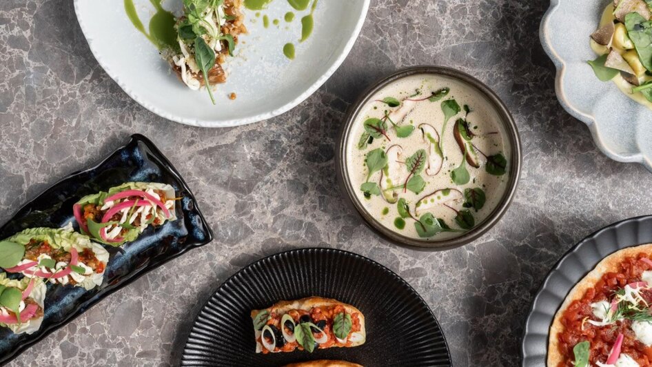 Francis | © Francis