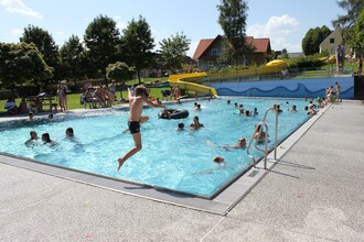 Freibad Strallegg_Ansicht_Oststeiermark | © Freibad Strallegg