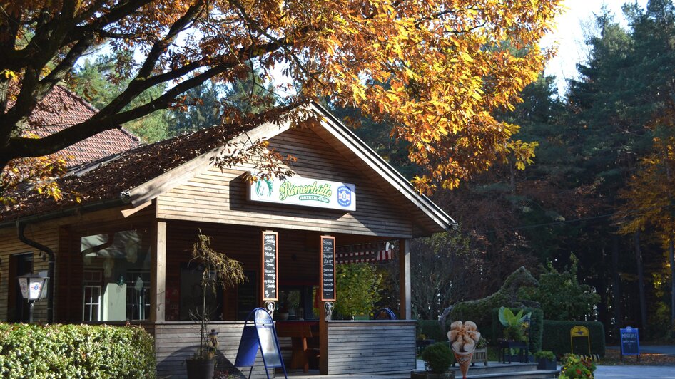Roman hut in St. Lorenzen am Wechsel | © Michael Lechner Römerhütte in St. Lorenzen am Wechsel | © Michael Lechner