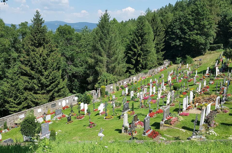 Friedhof Pöllauberg - Impression #1 | © Christine Schwetz