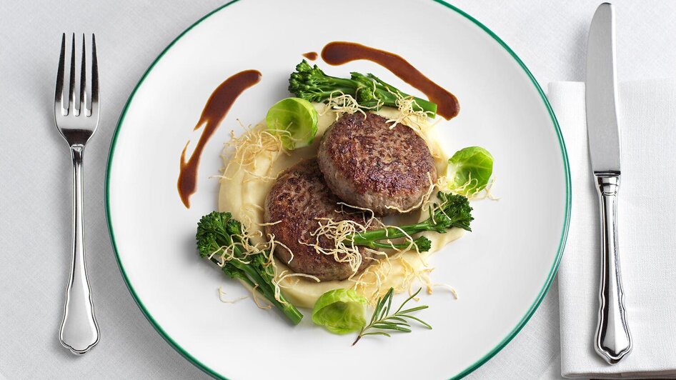 Wildbutterschnitzerl | Mayer mit Hut | © TAUROA GmbH Wildbutterschnitzerl | © TAUROA GmbH