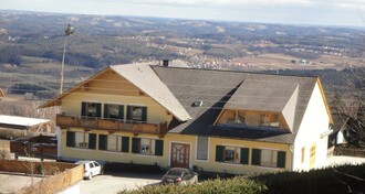 Restaurant Schrank_Outside_Eastern Styria | © Tourismusverband Oststeiermark