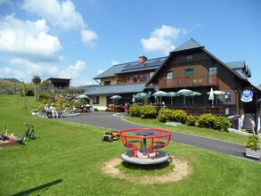 Alpine inn Angerwirt_House_Eastern Styria | © Almgasthof Angerwirt