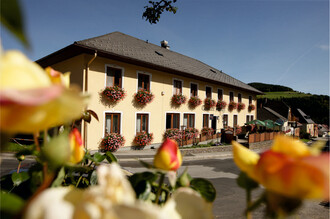 Inn Pürrer_outside view_Eastern Styria | © Gasthof Pürrer