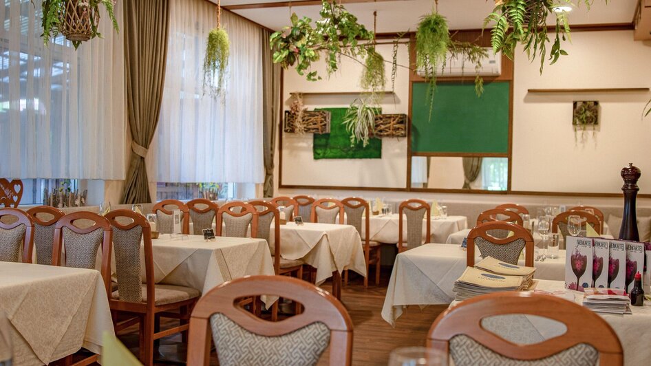 Gasthof s'Reindl - Helles Gastzimmer | © Gasthof s'Reindl