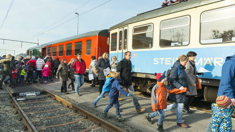 Sonderfahrt "Sternderlzug" nach Bad Gleichenberg | © TVB Thermen- & Vulkanland