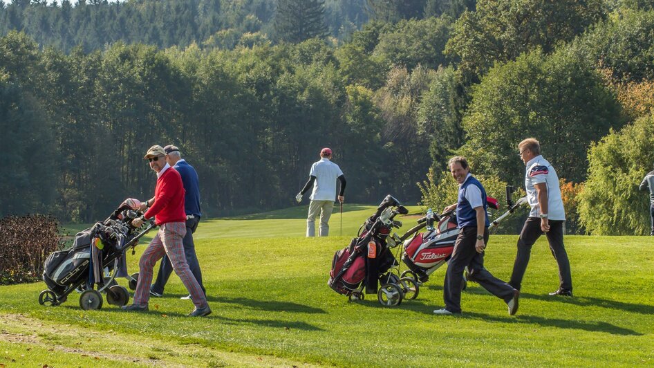 Golfen in  Bad Waltersdorf | © Ingrid Jansky