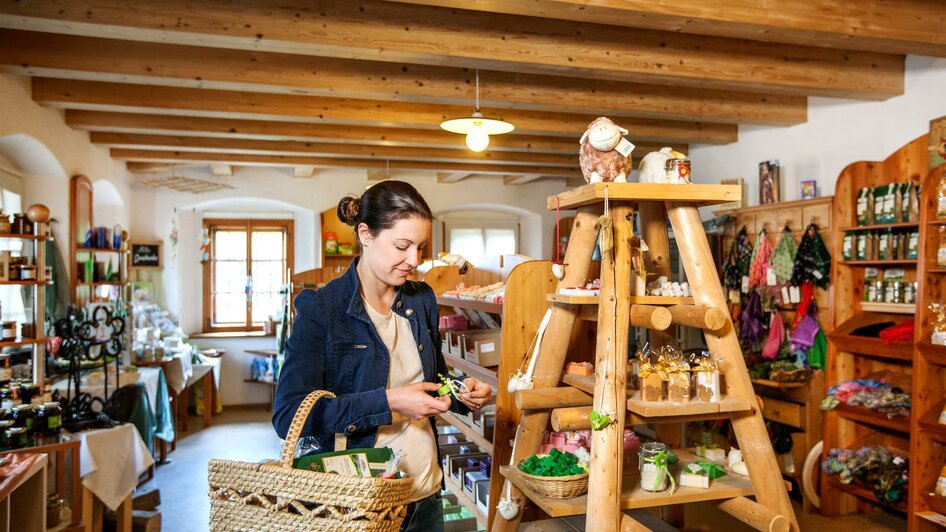 Greißlerei_Verkaufsraum_Oststeiermark | © Naturhotel Bauernhofer