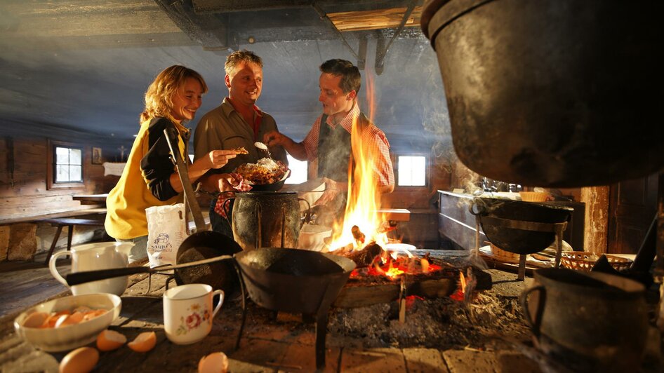 Rauchstubenhaus_offenes Feuer_Oststeiermark | © Rauchstubenhaus