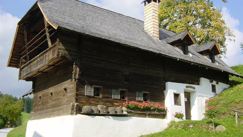 Rauchstubenhaus_Aussenansicht_Oststeiermark | © Rauchstubenhaus