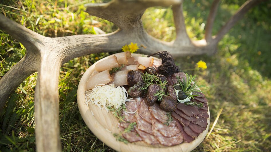 Hotel Muhr_ Rotwild-Produkte_Oststeiermark | © Waldhof Muhr