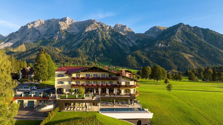 Morgenstimmung - Frühstücken auf der Sonnenterrass | © Hans-Peter Steiner