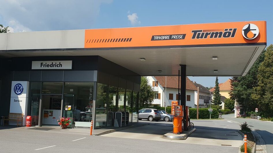 Turmöl Fridrich_Tankstelle_Oststeiermark | © Claudia Cirus