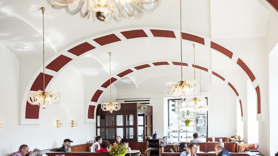 Kaffee Weitzer - Stilvoller Innenbereich | © Weitzer